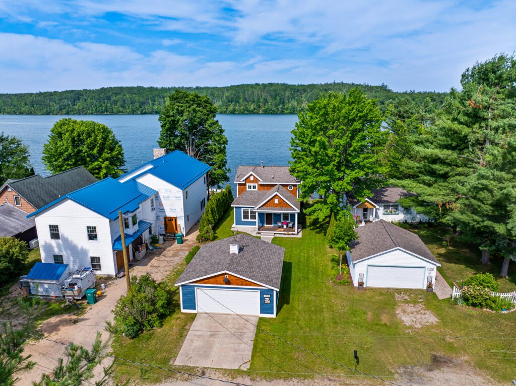 Lakefront Renovation – Big Bradford Lake
