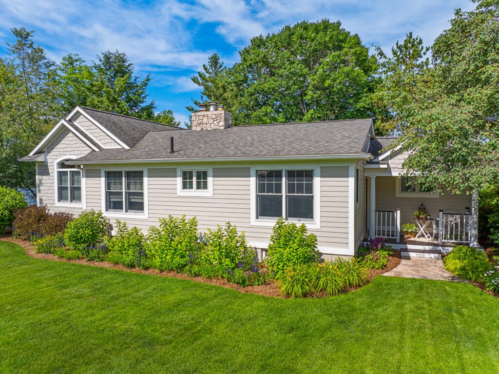 Lakefront Renovation – Big Bradford Lake