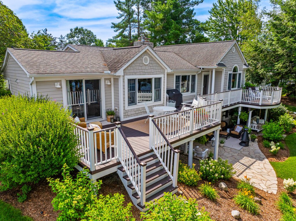 Lakefront Renovation – Big Bradford Lake
