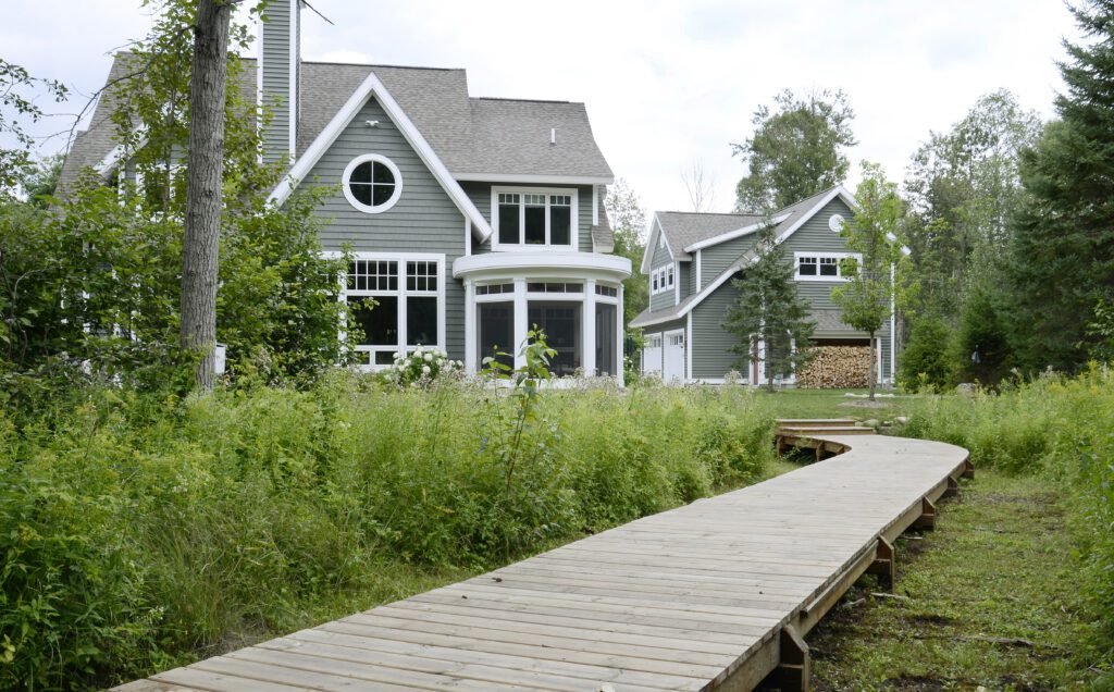 New Residence on the Sturgeon River