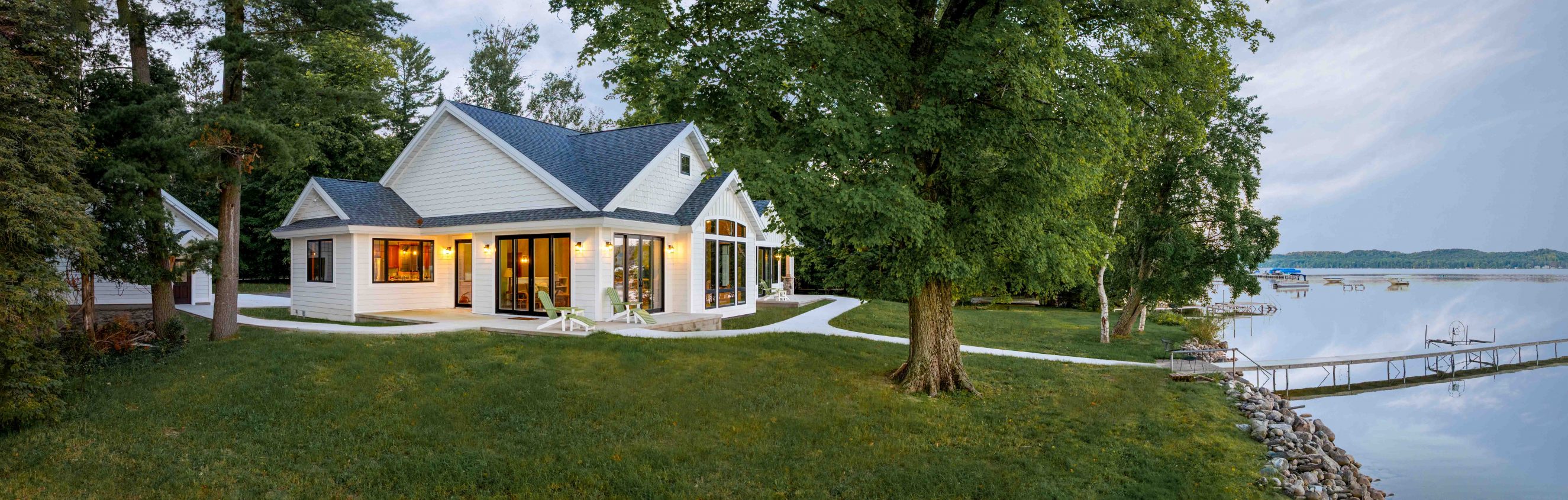 Lake Bellaire Cottage