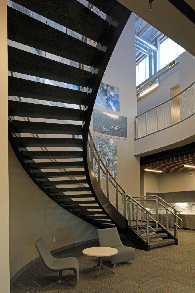 Presque Isle Electric & Gas Co-Op