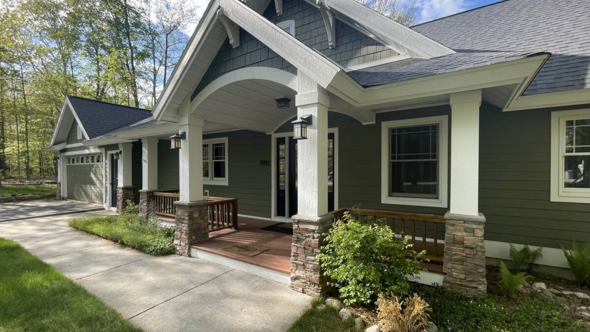 From Drab to Dreamy: How to Improve Your Home’s Curb Appeal